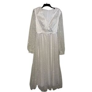 NWT Merry’s White wedding Dress Long Sleeve size 6